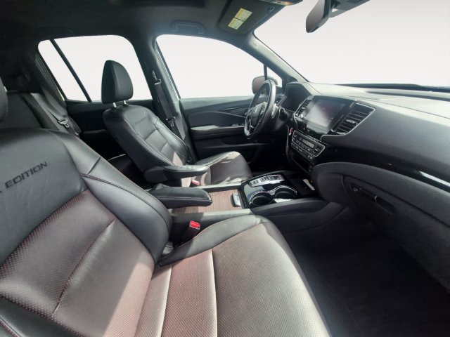 Certified 2023 Honda Ridgeline Black Edition image 14