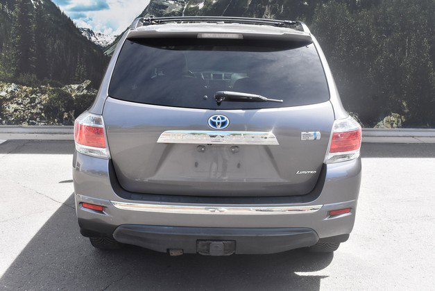 Used 2012 Toyota Highlander Limited AWD/4WD image 10