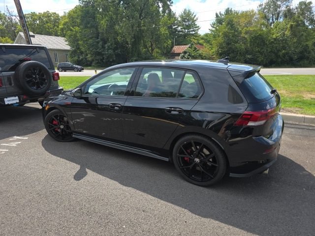 Used 2024 Volkswagen GTI SE FWD image 3
