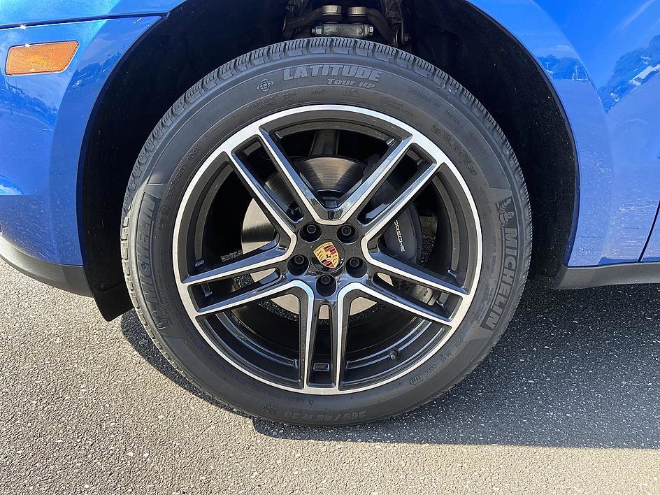 Used 2020 Porsche Macan image 8