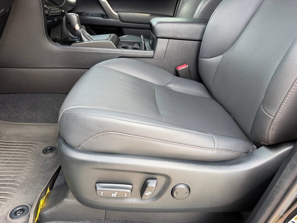 Used 2022 Lexus GX 460 Premium AWD/4WD image 11