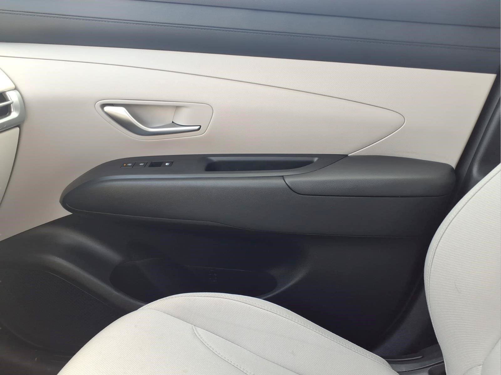 Used 2025 Hyundai Tucson SEL FWD image 27