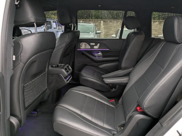 Used 2022 Mercedes-Benz GLS 450 4MATIC image 15