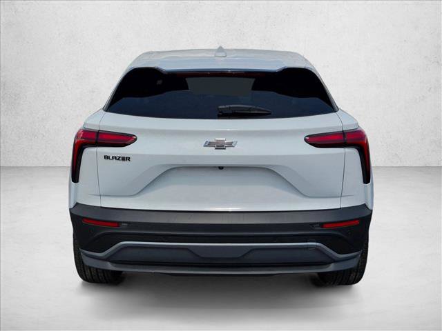 New 2026 Chevrolet Blazer EV LT w/ LPO, Blackout Package FWD image 6