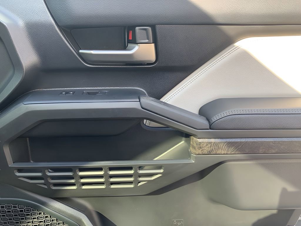 Used 2024 Toyota Tacoma Limited image 18
