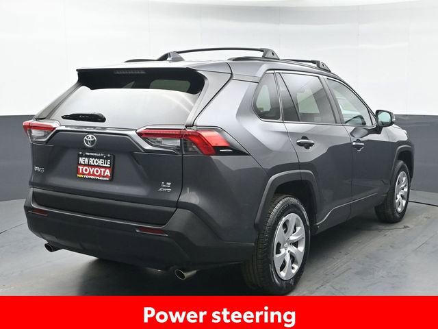 Used 2021 Toyota RAV4 LE AWD/4WD image 7