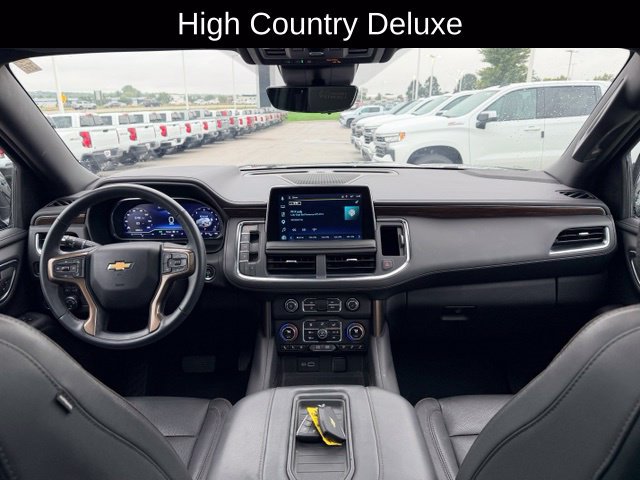 Used 2023 Chevrolet Tahoe High Country AWD/4WD image 7