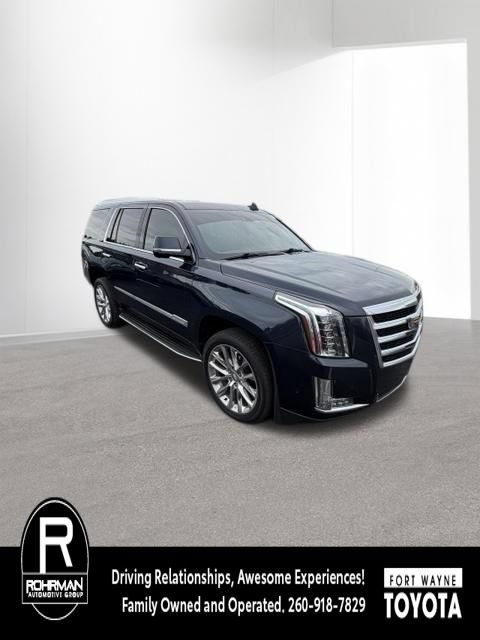 Used 2019 Cadillac Escalade Luxury AWD/4WD image 1
