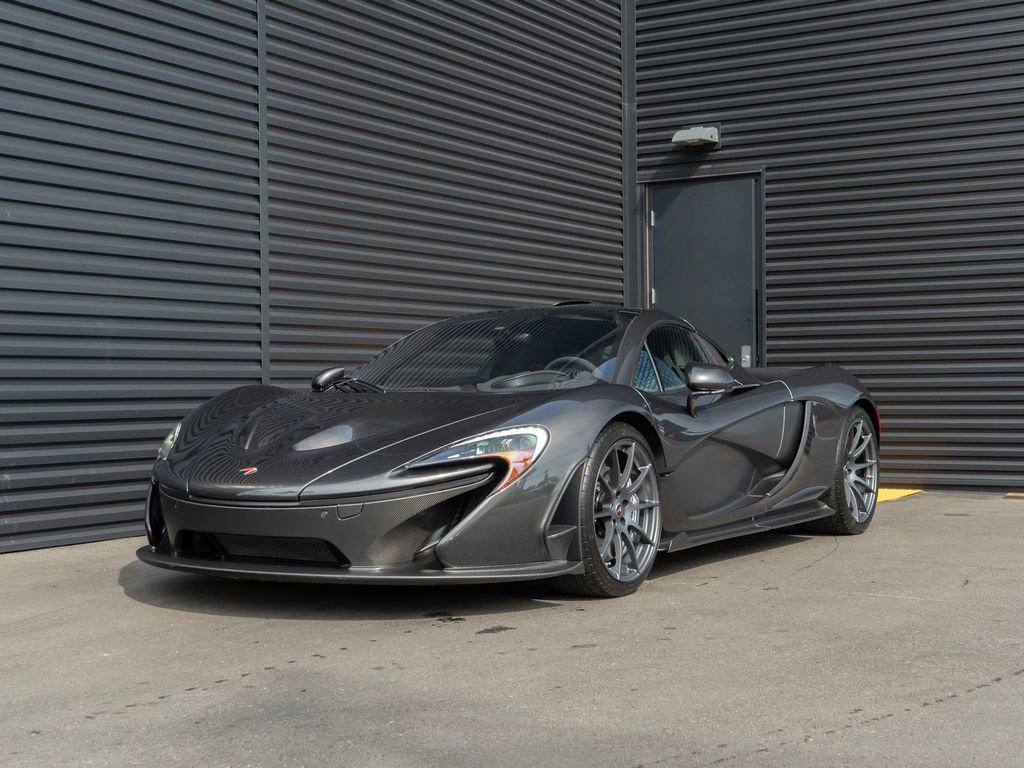Used 2015 McLaren P1 image 1