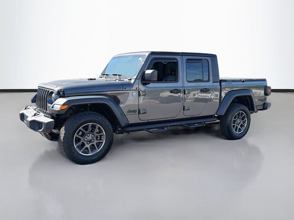 Used 2020 Jeep Gladiator Sport w/ Quick Order Package 24S AWD/4WD image 2