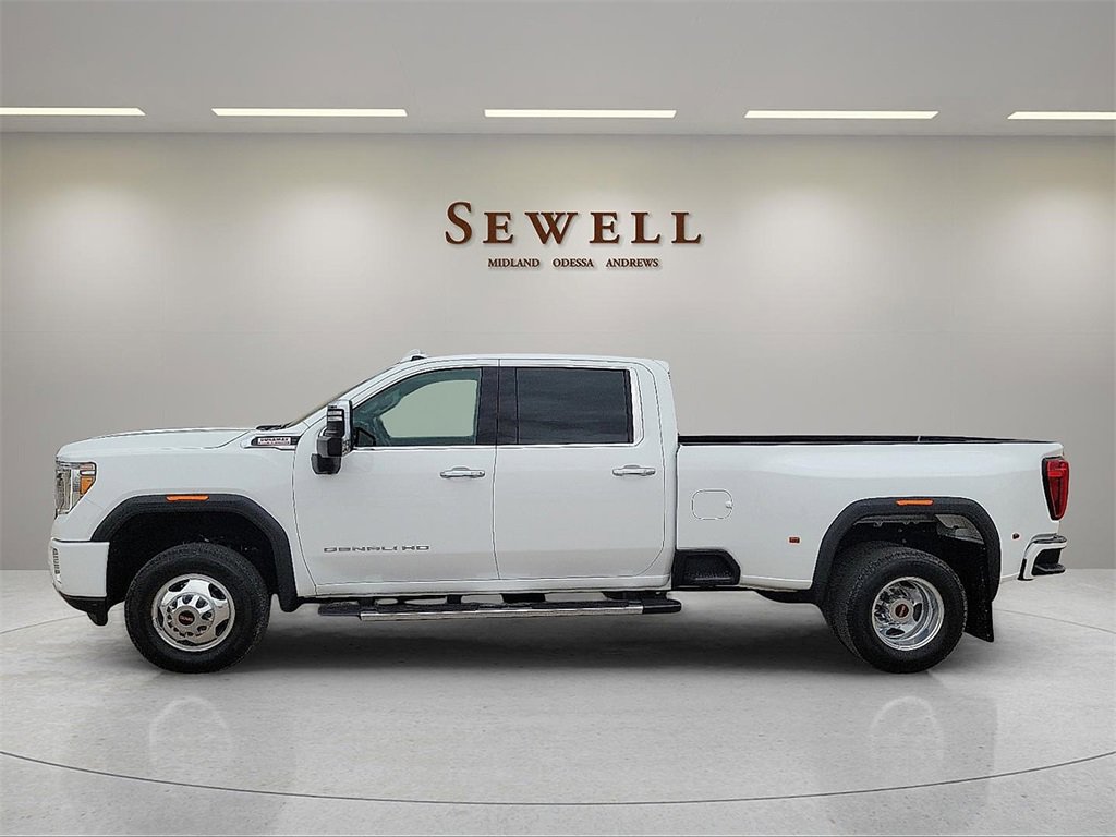 Used 2022 GMC Sierra 3500 Denali image 2