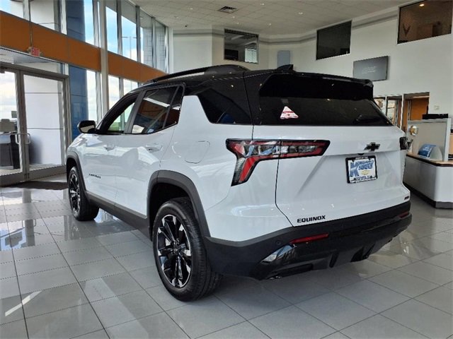 New 2026 Chevrolet Equinox RS image 5
