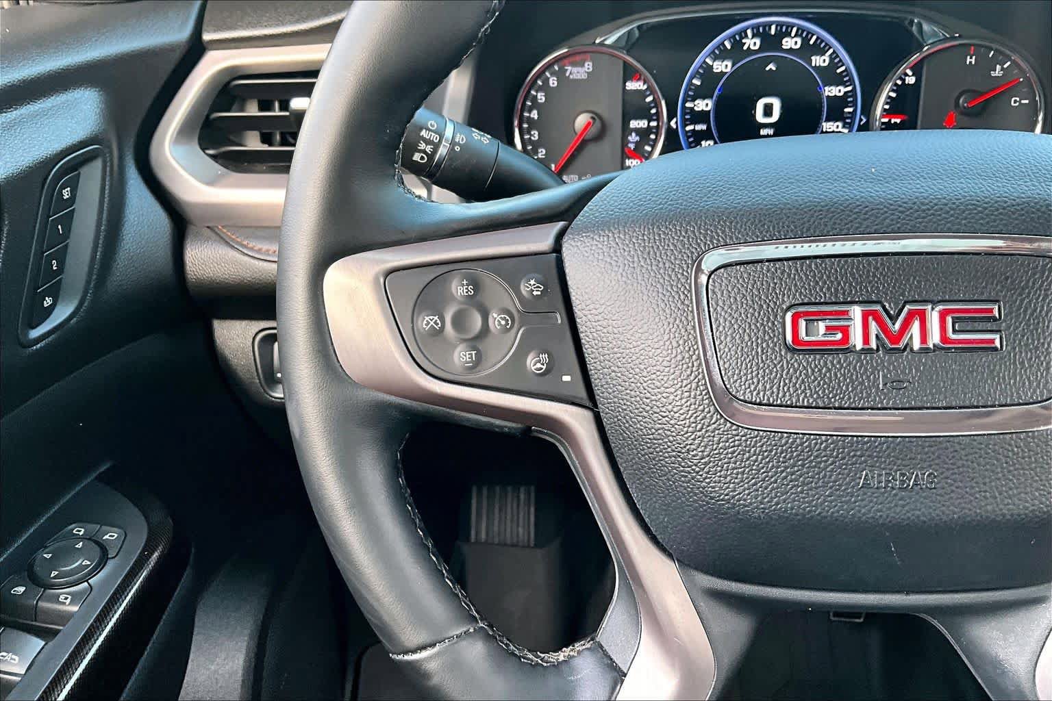 Used 2023 GMC Acadia AT4 w/ Technology Package AWD/4WD image 24