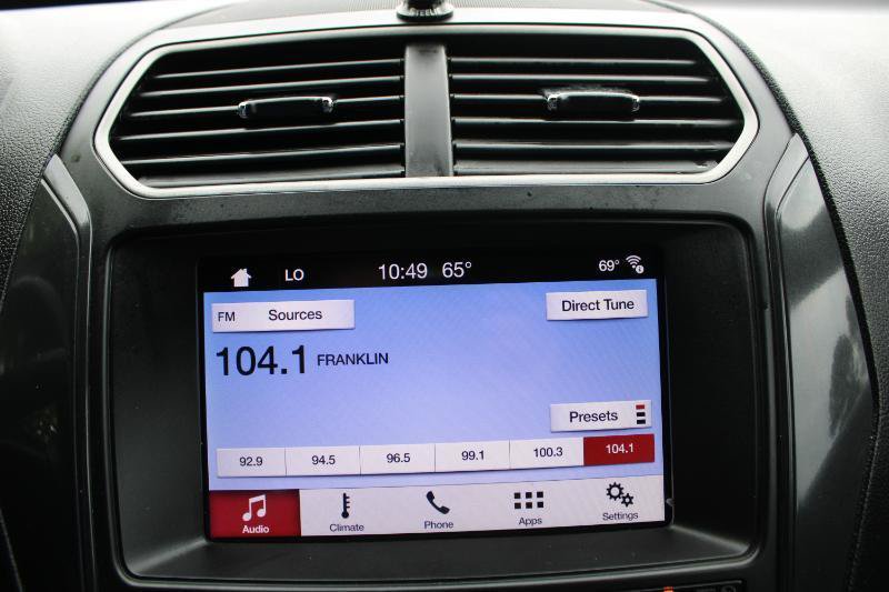 Used 2019 Ford Explorer XLT w/ Equipment Group 201A FWD image 17