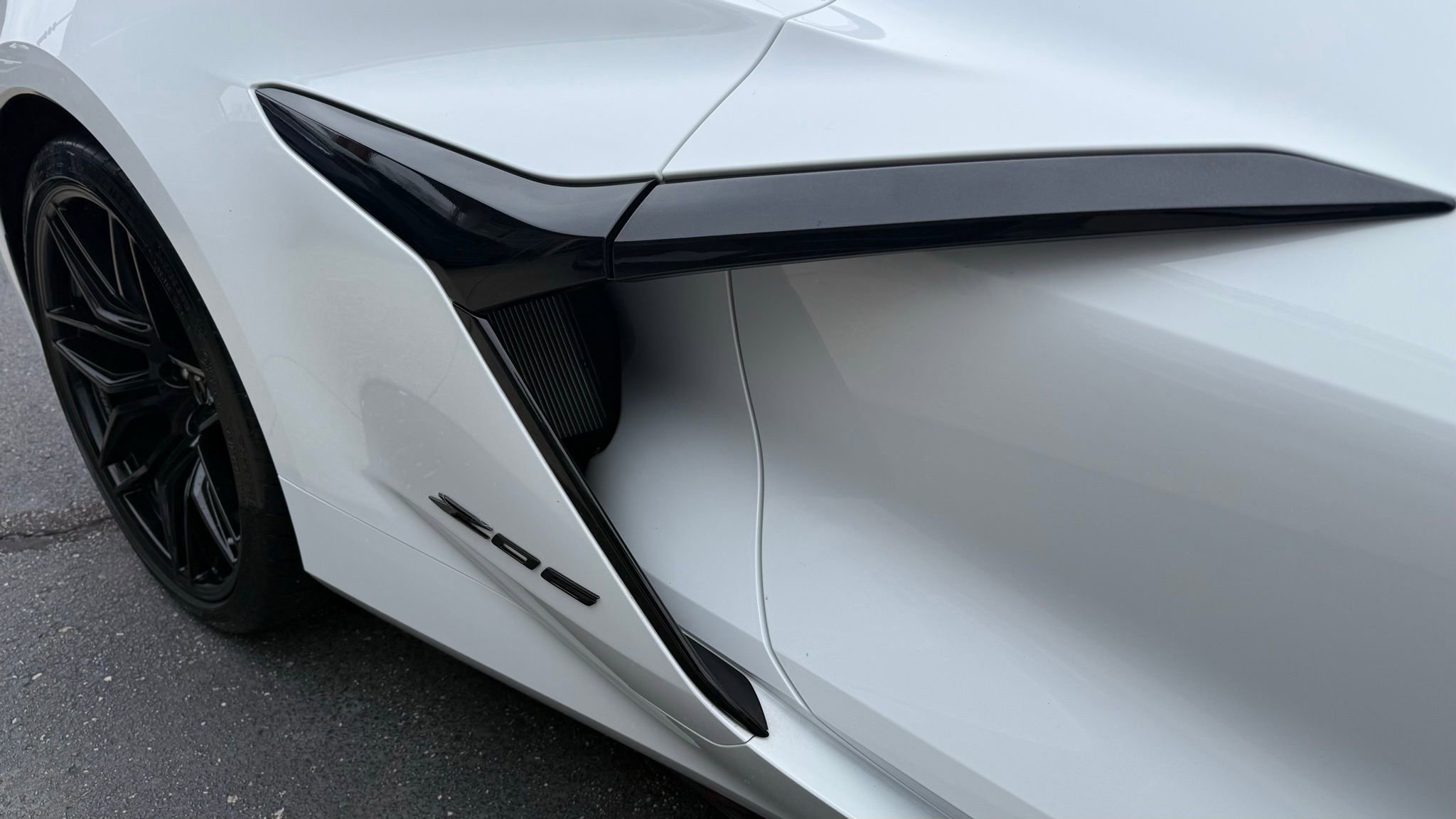 Used 2024 Chevrolet Corvette Z06 image 22