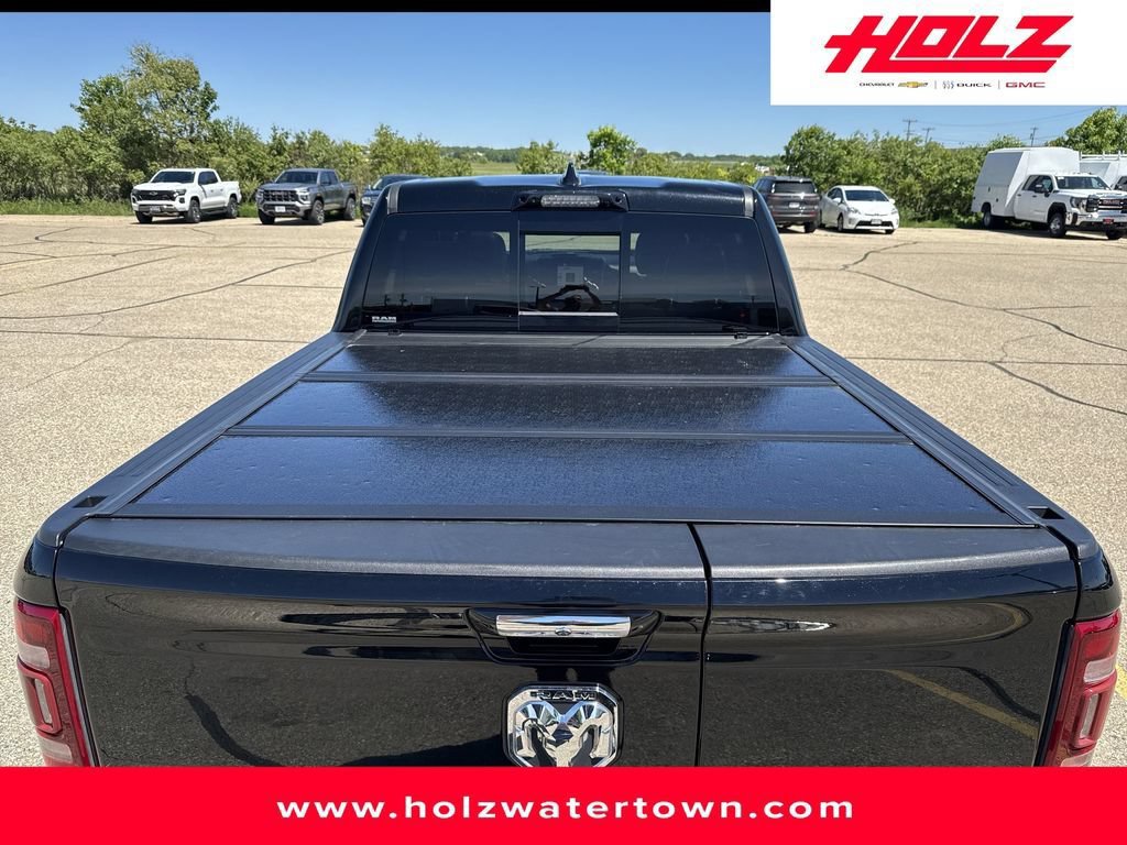 Used 2022 RAM 1500 Limited AWD/4WD image 9