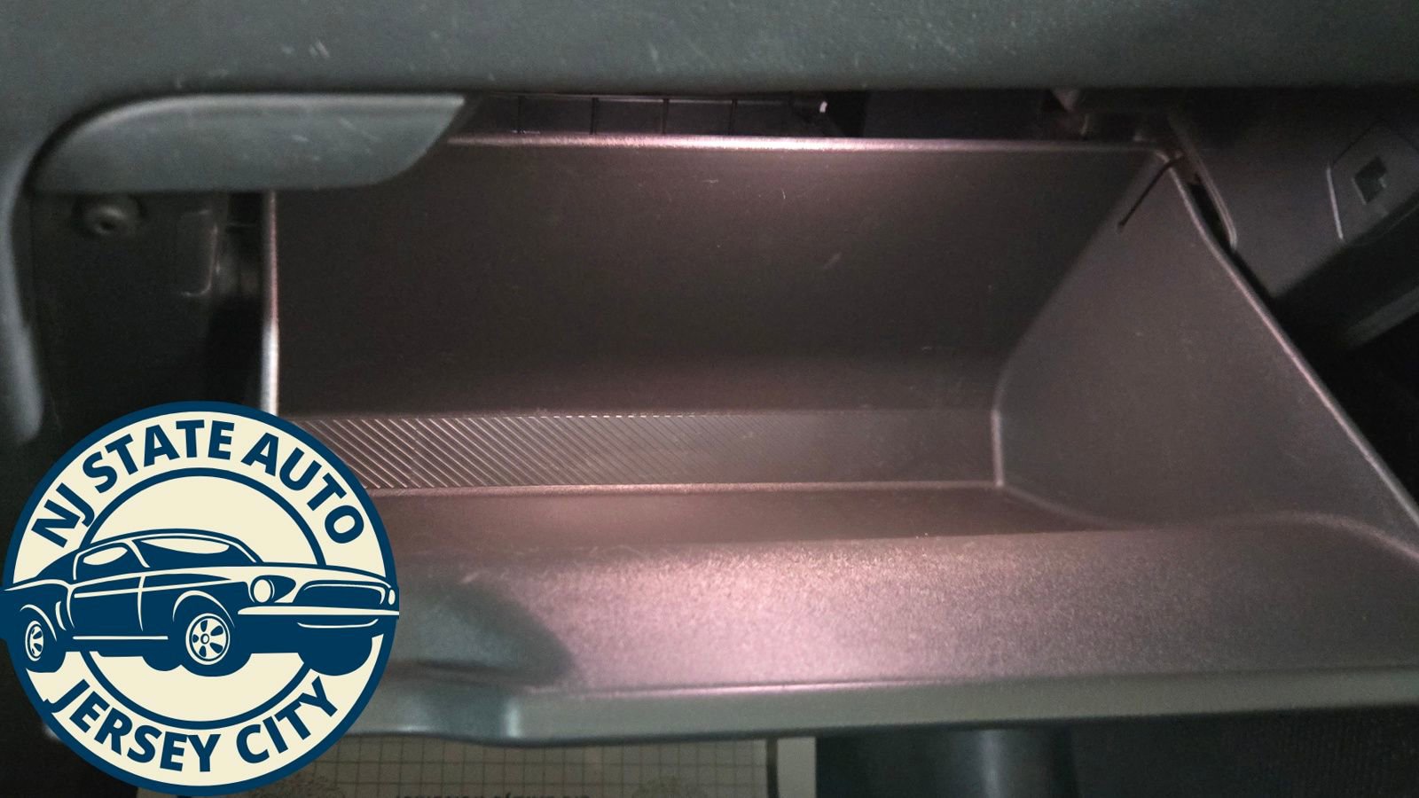 Used 2023 Kia Niro EX FWD image 18