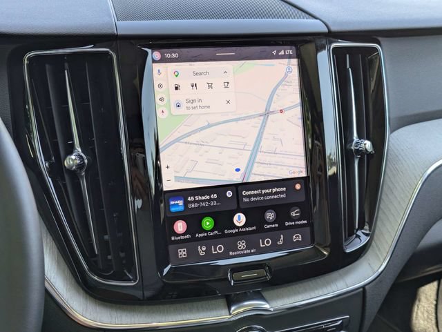 Certified 2025 Volvo XC60 B5 Plus AWD/4WD image 28