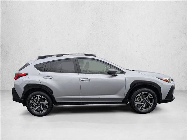 Used 2024 Subaru Crosstrek 2.0i Premium w/ Crosstrek Mirror Package AWD/4WD image 4
