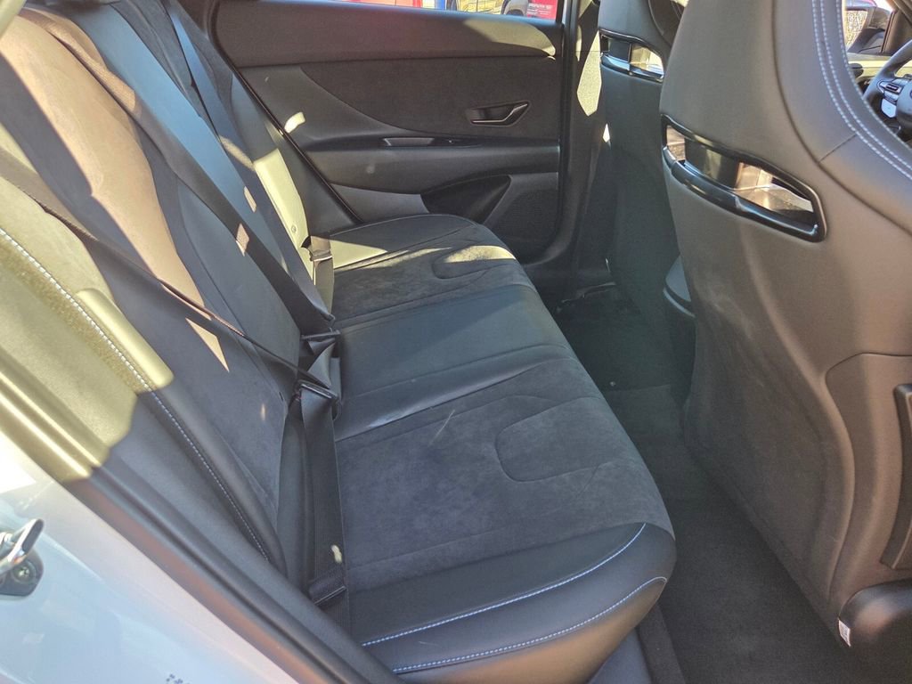 Used 2022 Hyundai Elantra N w/ Preferred Accessory Package image 17