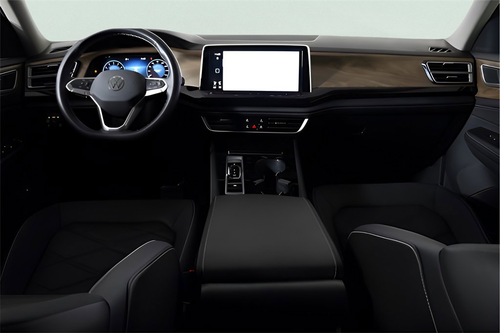 Used 2025 Volkswagen Atlas SE image 25