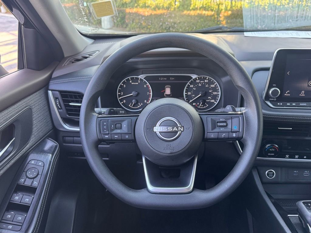 Certified 2023 Nissan Rogue SV FWD image 15