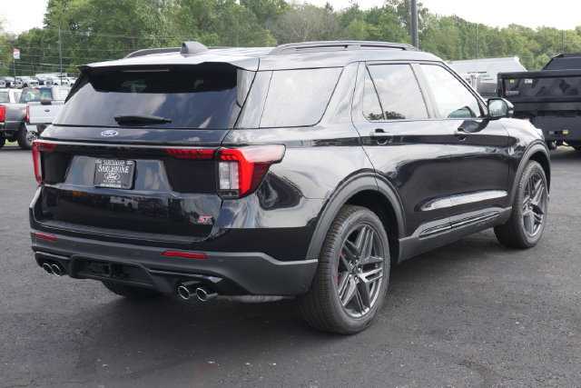 New 2026 Ford Explorer ST w/ Sun And Sound Package AWD/4WD image 13