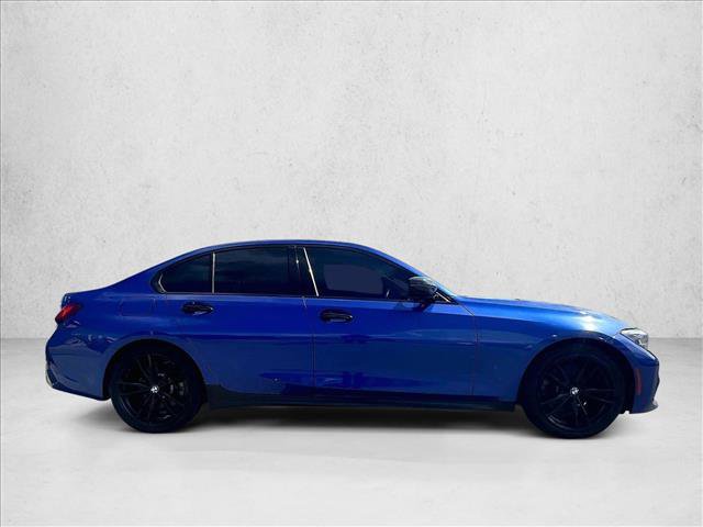 Used 2022 BMW 330i Sedan w/ M Sport Package RWD image 5