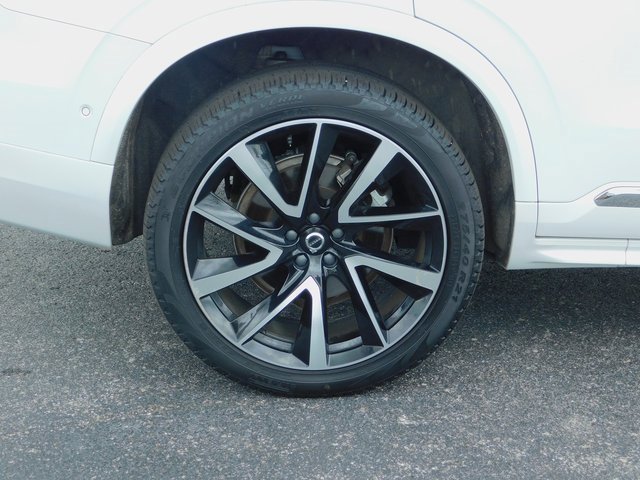 Used 2024 Volvo XC90 B6 Plus w/ Protection Package Premier image 11