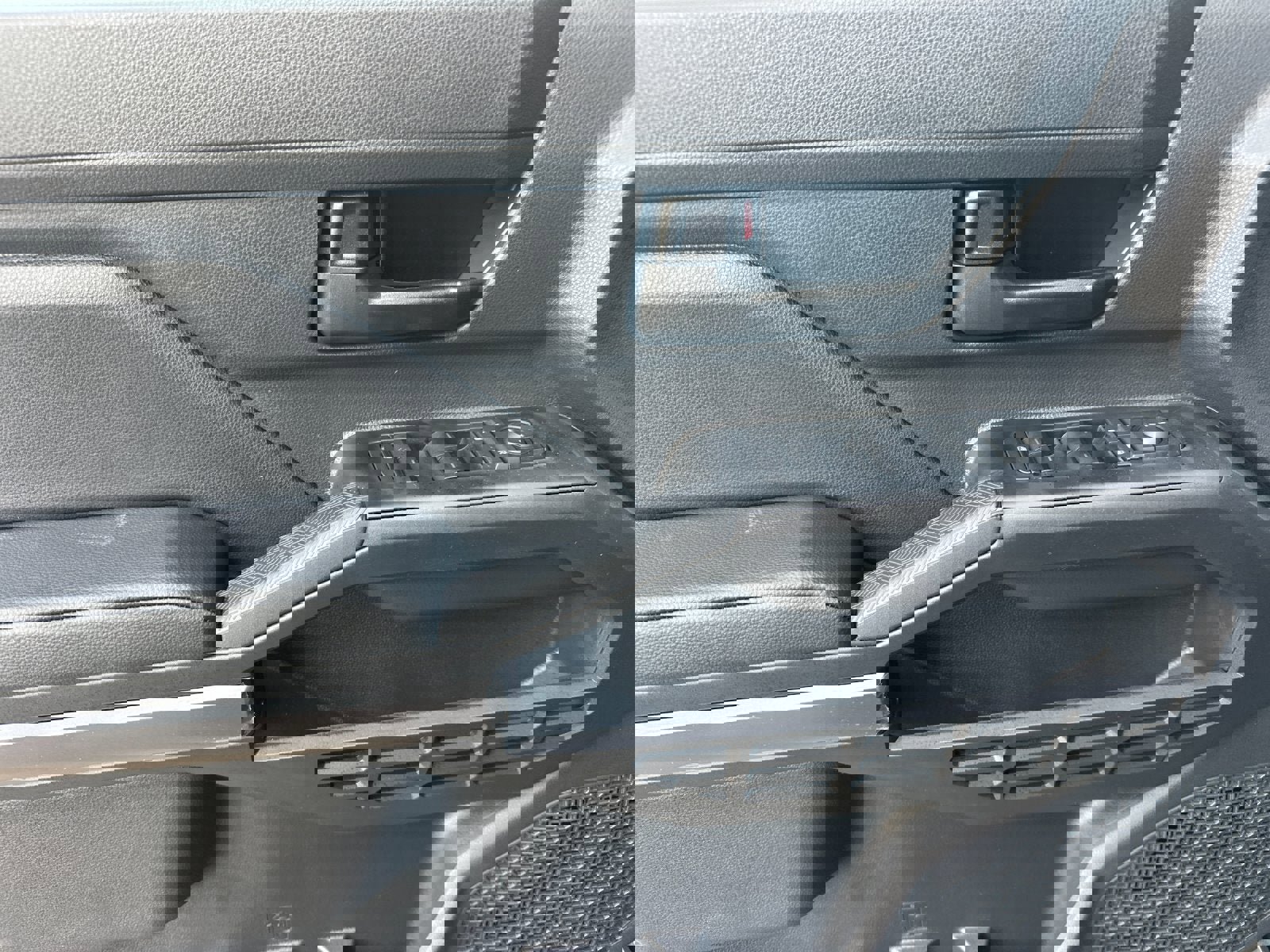 New 2026 Toyota Tacoma SR5 image 10