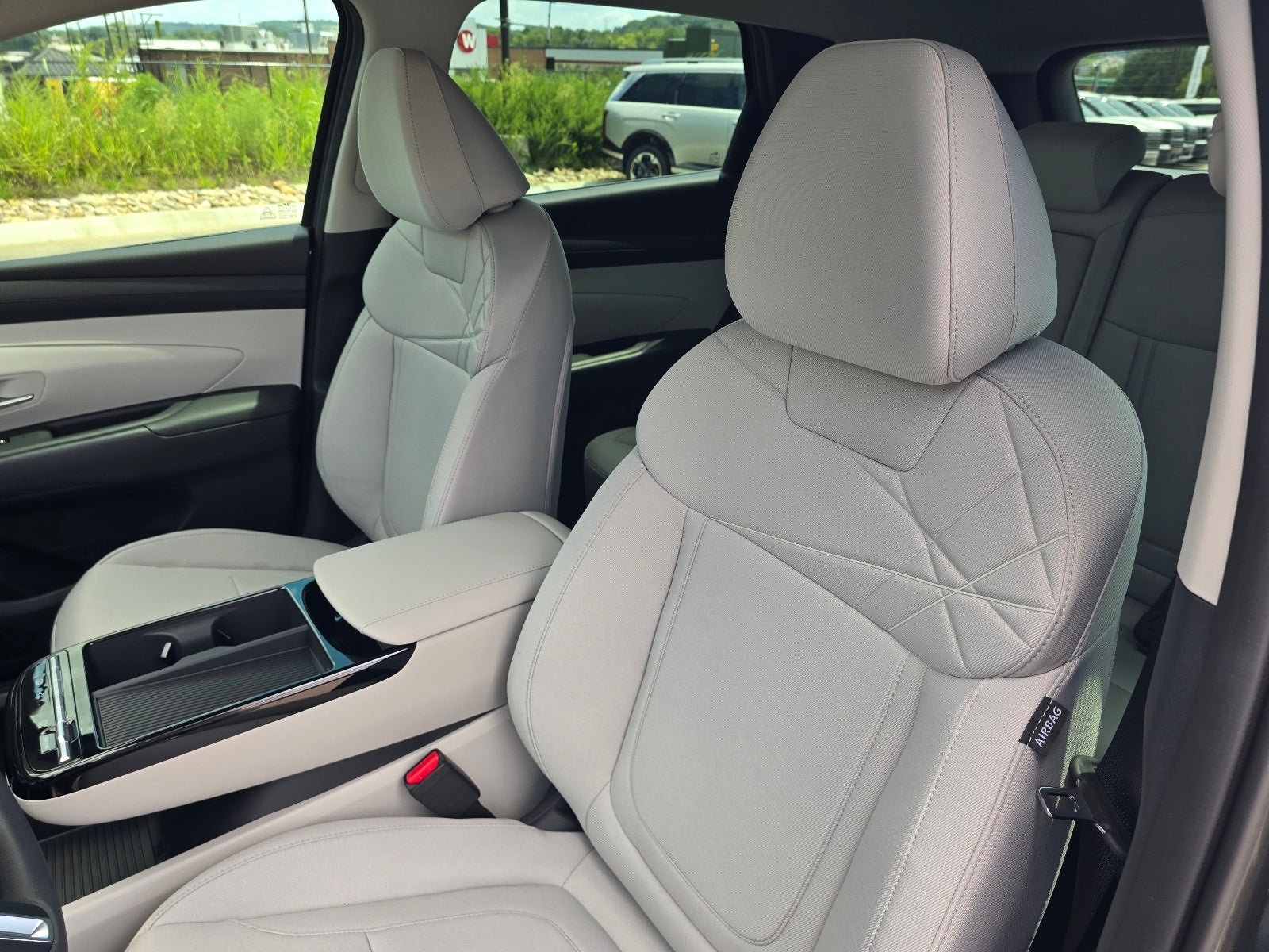 New 2026 Hyundai Tucson Blue SE FWD image 11