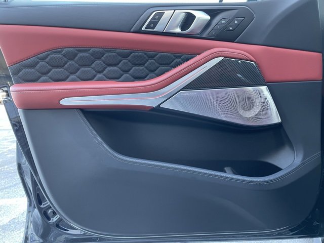 Used 2024 BMW X5 M Competition w/ Executive Package image 9