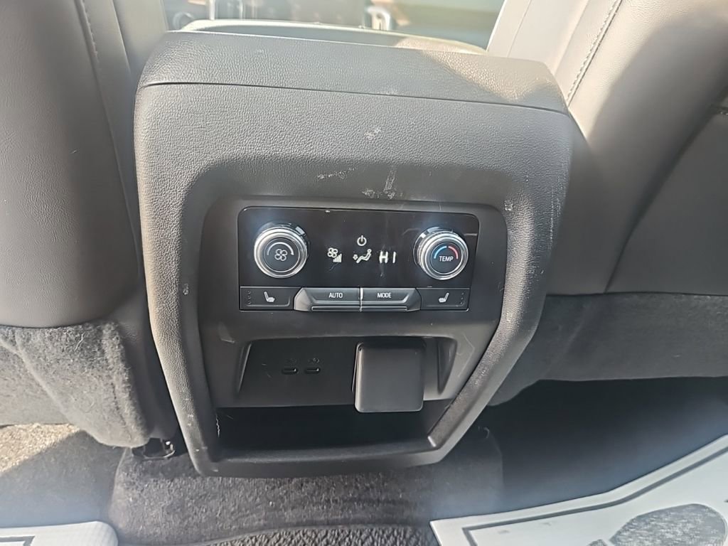 Used 2024 GMC Acadia Denali w/ Super Cruise Package image 20