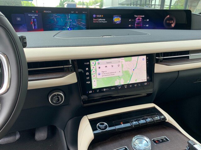 New 2027 Lincoln Navigator L Premier AWD/4WD image 22