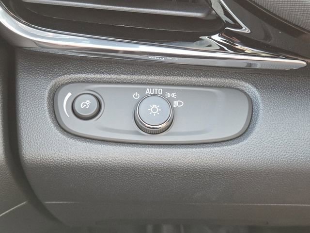 New 2026 Buick Envista Sport Touring w/ Convenience I Package image 9