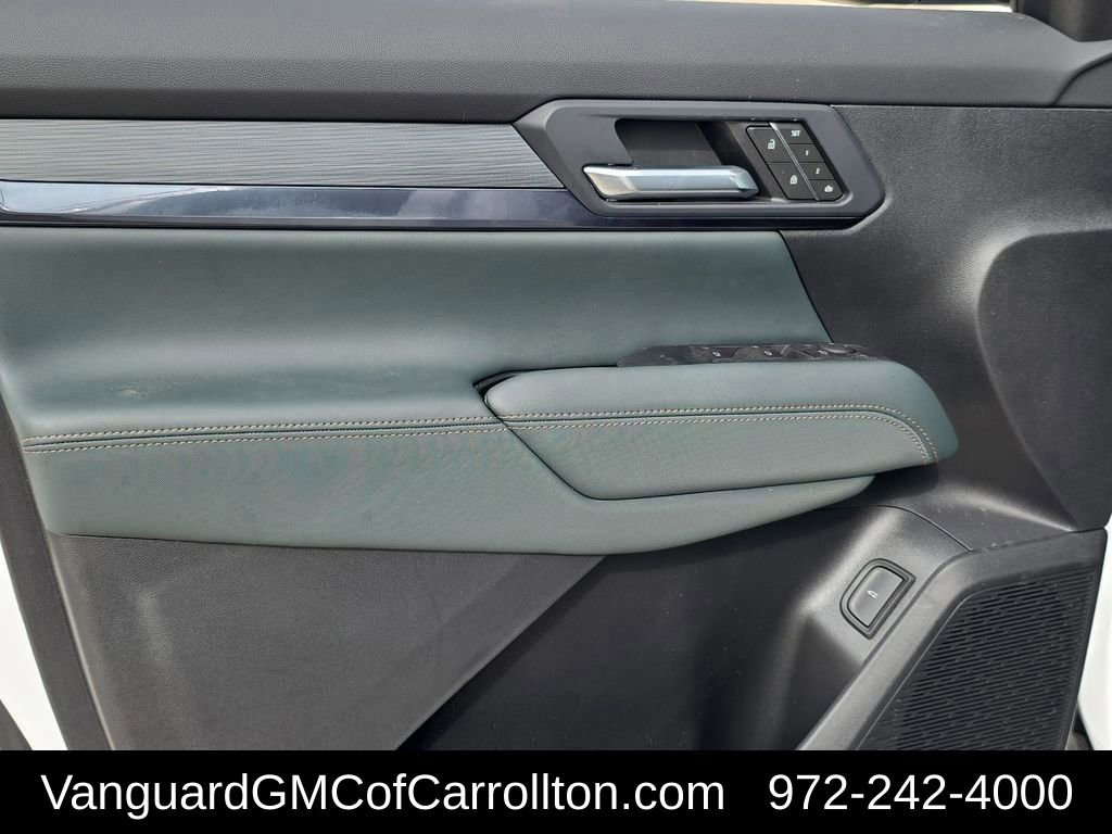 New 2026 GMC Terrain AT4 w/ Convenience Package III image 28