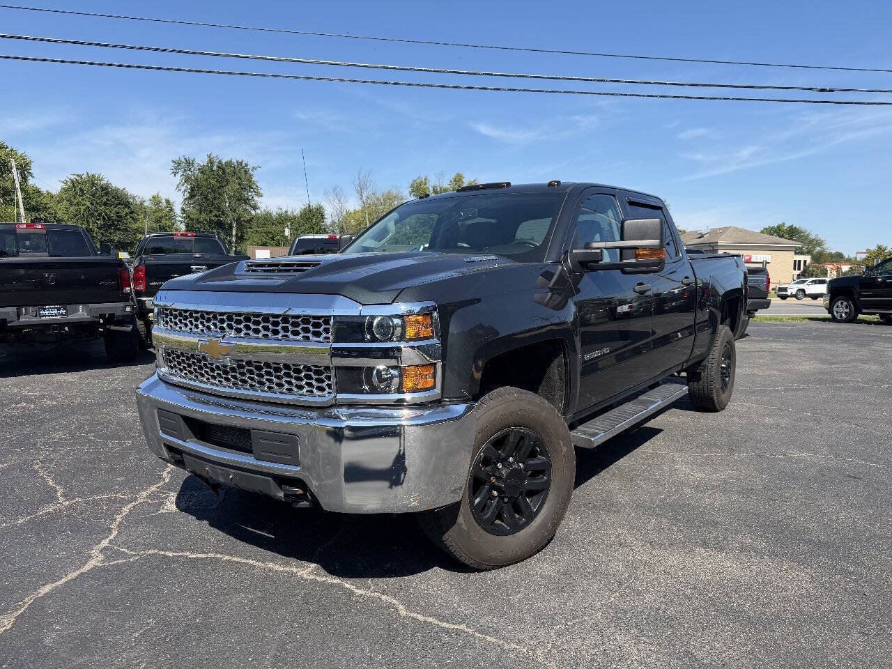Used 2019 Chevrolet Silverado 2500 W/T AWD/4WD image 1