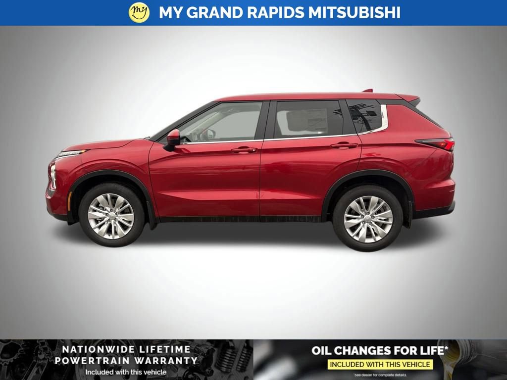 New 2026 Mitsubishi Outlander ES image 6