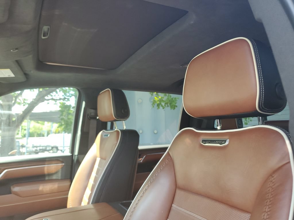 Certified 2025 GMC Sierra 2500 Denali Ultimate AWD/4WD image 21