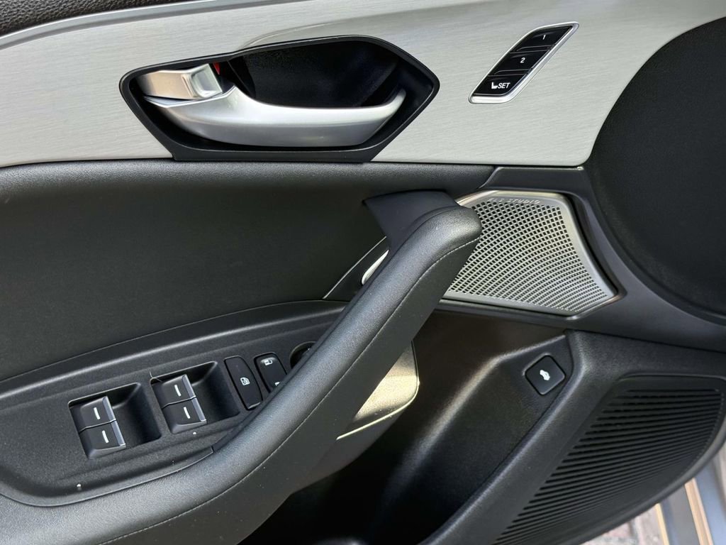 Certified 2025 Acura TLX w/ Technology Package FWD image 10