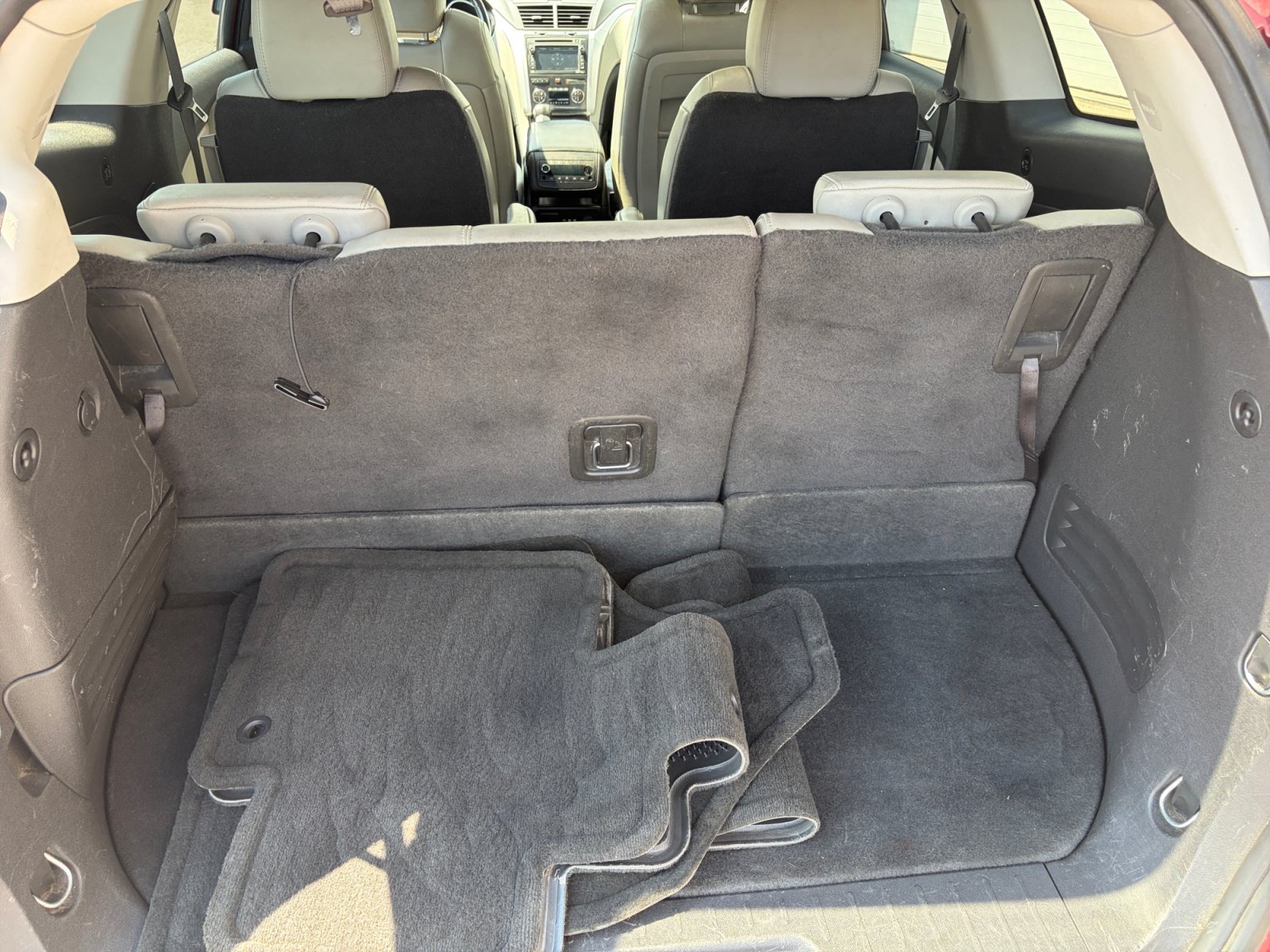 Used 2012 Chevrolet Traverse LTZ AWD/4WD image 28