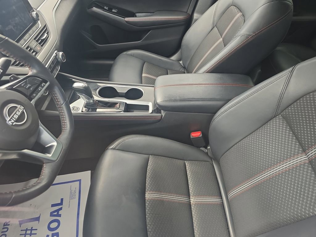 Used 2024 Nissan Altima 2.5 SR image 16