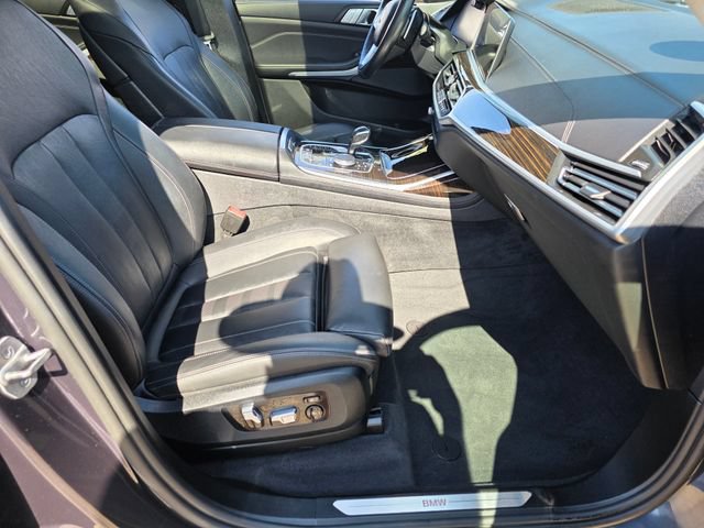 Used 2021 BMW X7 xDrive40i w/ Premium Package AWD/4WD image 10