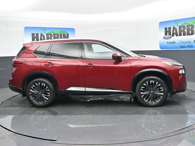 Used 2024 Nissan Rogue Platinum w/ Platinum Premium Package image 7