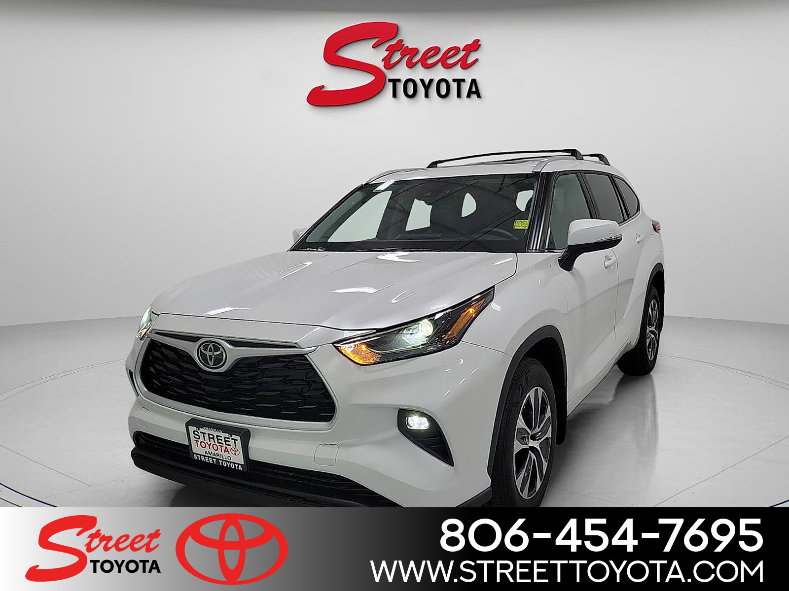 Certified 2024 Toyota Highlander XLE