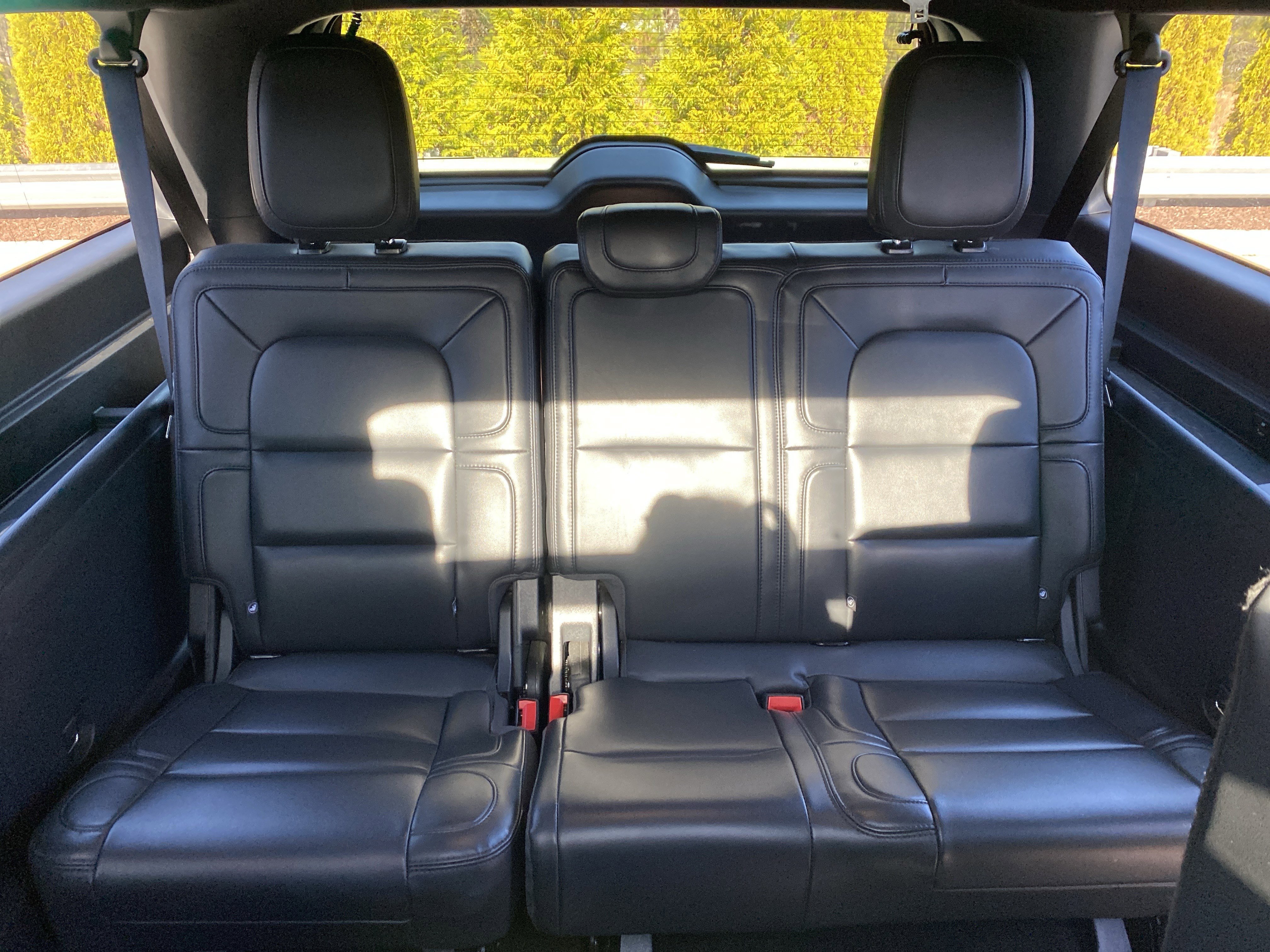 Used 2024 Lincoln Navigator L 4WD image 9