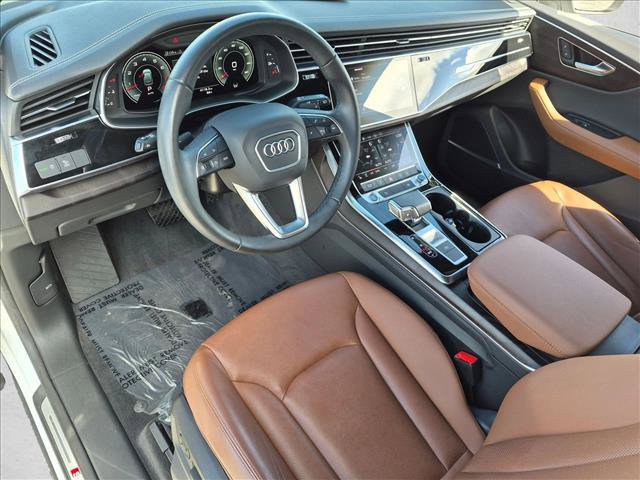 Used 2023 Audi Q8 Premium Plus w/ Premium Plus Package AWD/4WD image 9