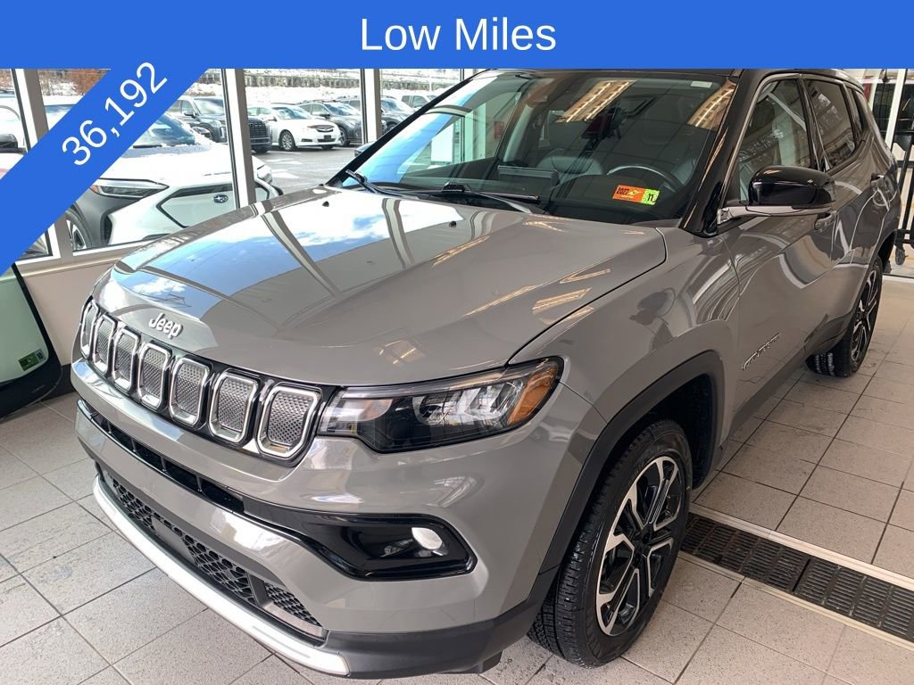 Used 2022 Jeep Compass Limited image 2