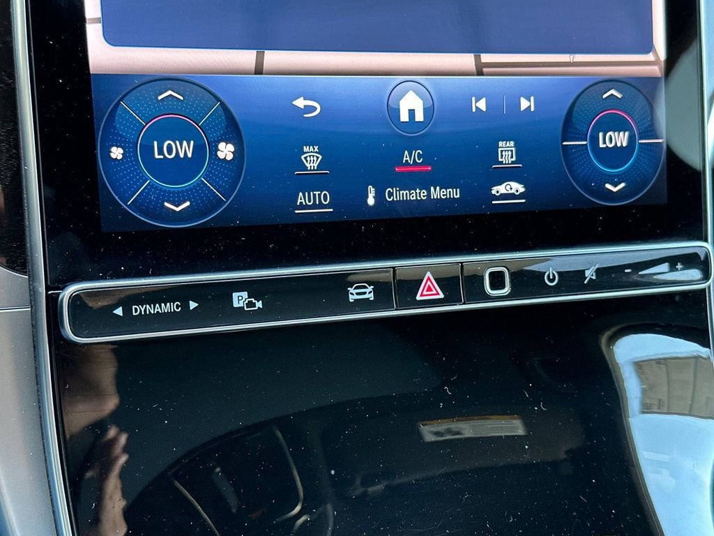 Used 2024 Mercedes-Benz GLC 300 image 20