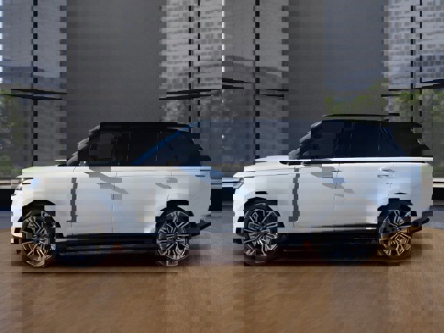Used 2024 Land Rover Range Rover Long Wheelbase SE image 2